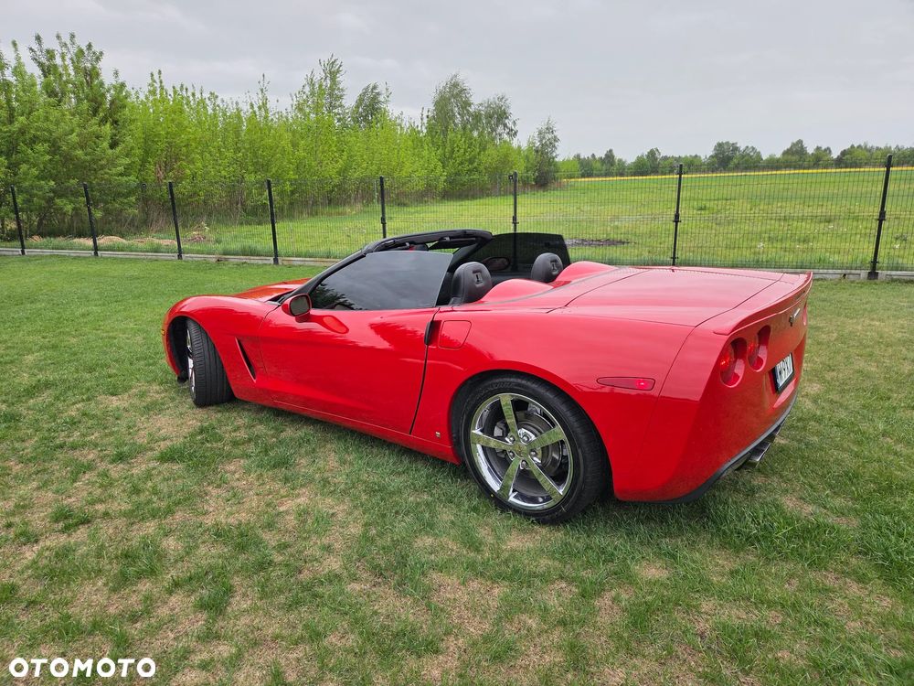 Chevrolet Corvette - 11