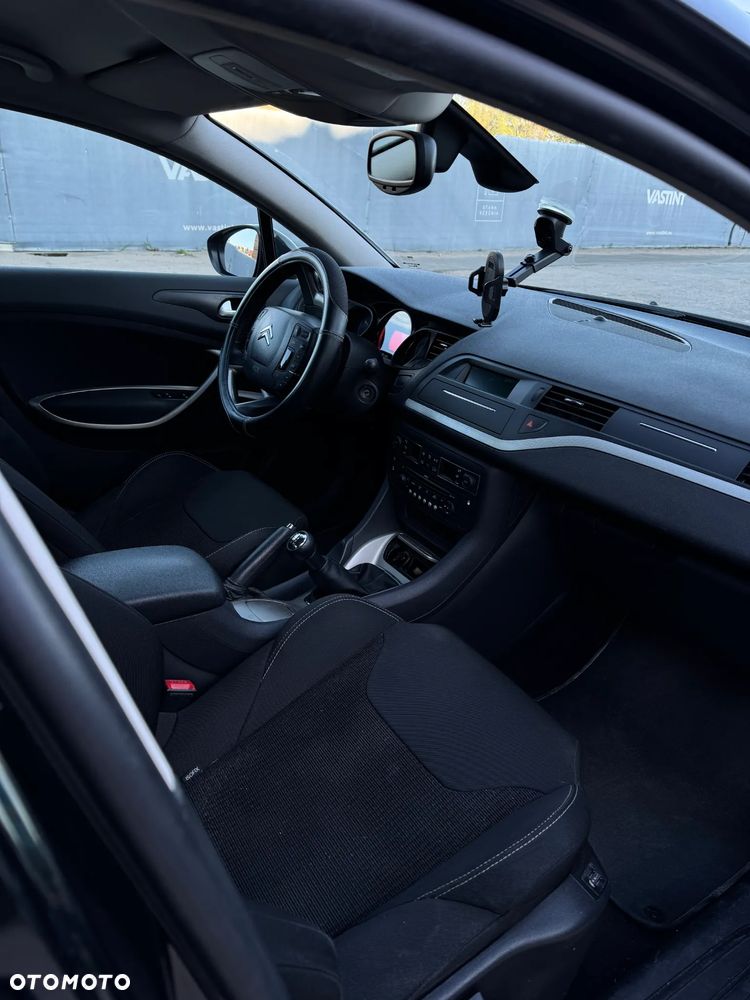 Citroën C5 1.6 HDi Attraction - 17