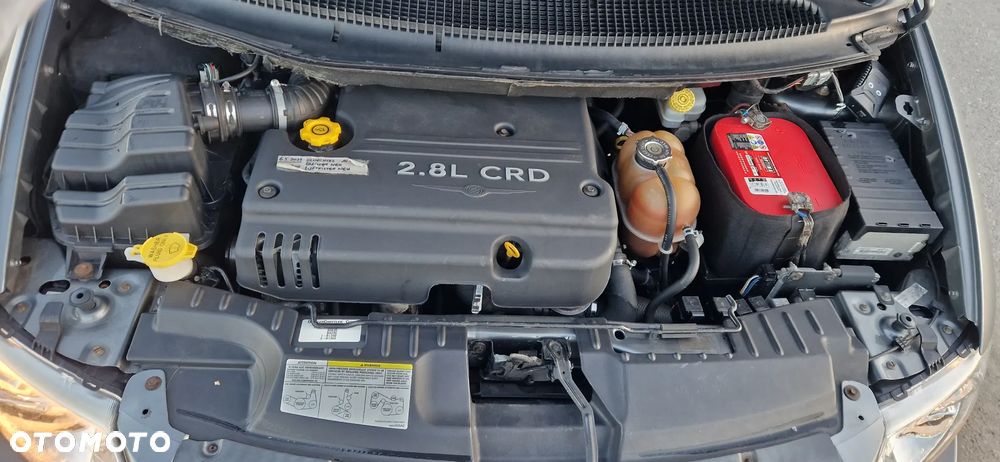 Chrysler Grand Voyager 2.8 CRD Automatik Limited - 6