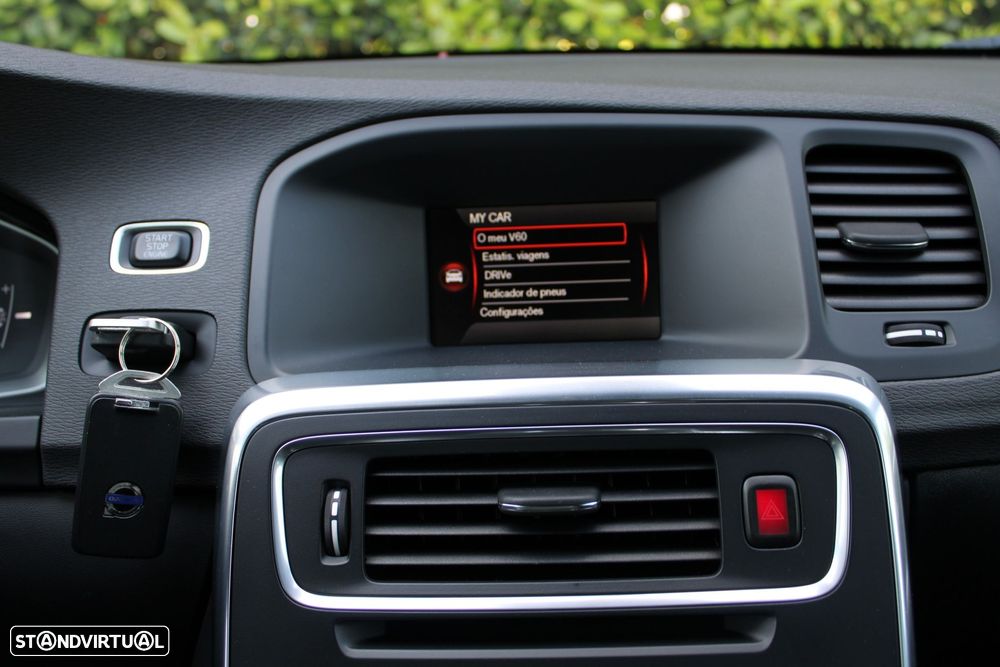 Volvo V60 1.6 D2 Momentum Eco - 15