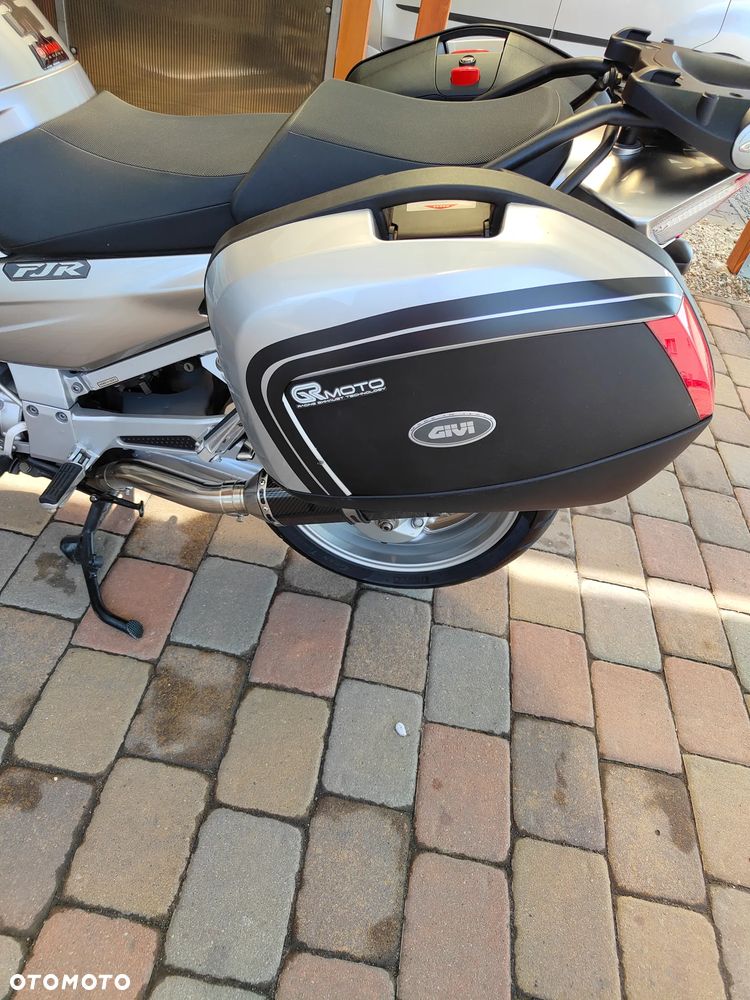 Yamaha FJR - 10