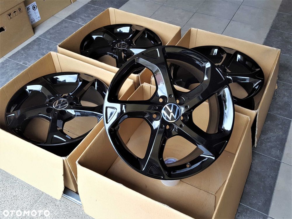 Alufelgi 18 5x112 VW Golf Passat Touran Caddy Jetta T-Roc Eos Czarne ! 629# - 3