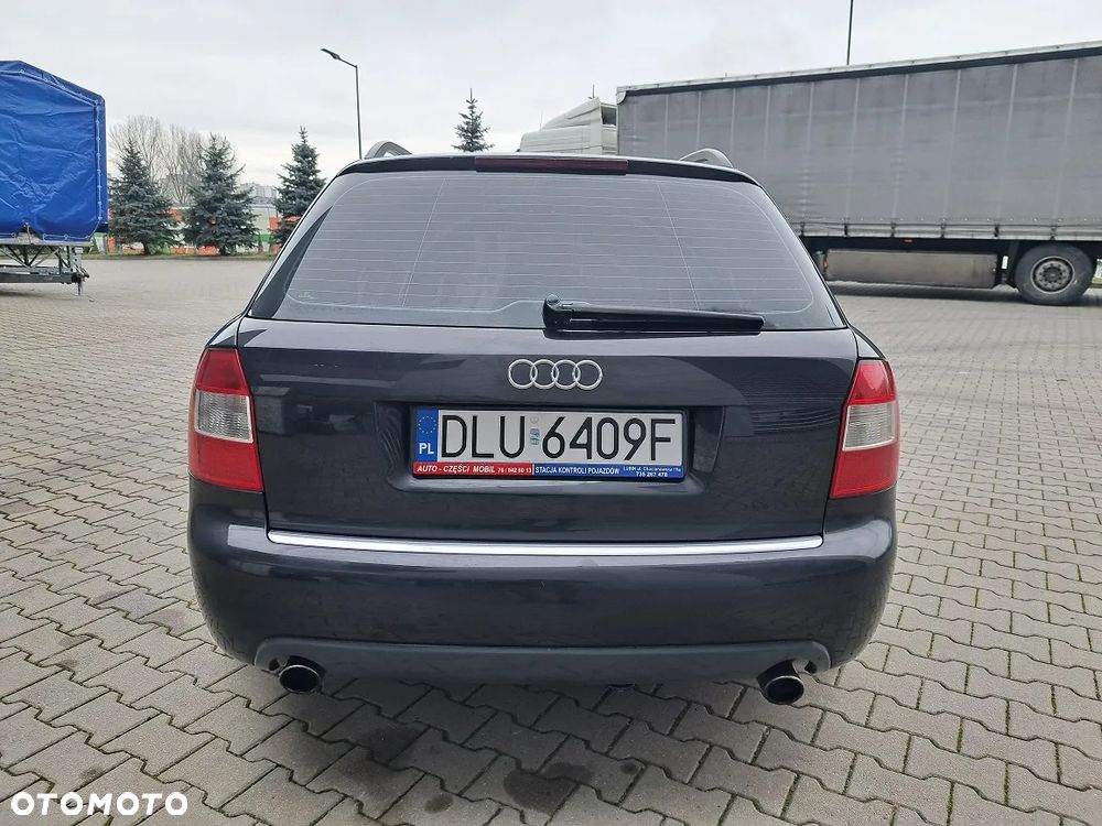 Audi S4 Limousine - 13