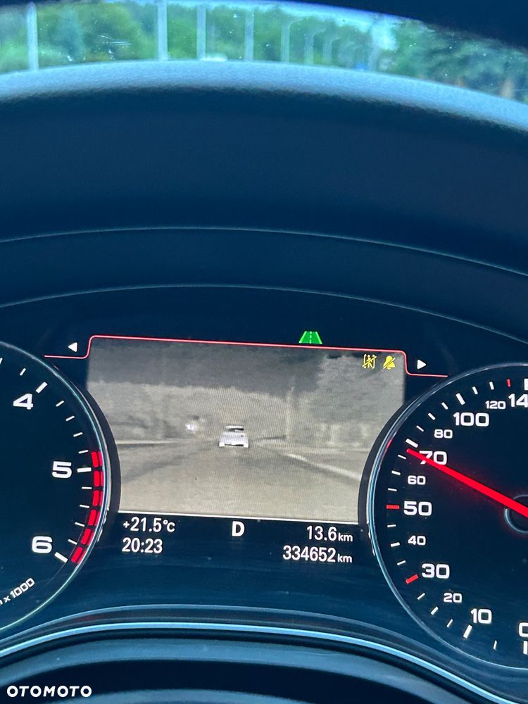 Audi A6 Avant 2.0 TDI Multitronic - 37