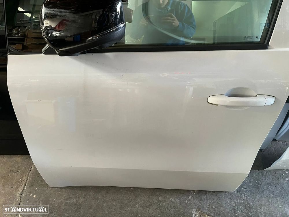 Renault Kangoo III 2025 - PORTA FRENTE ESQUERDA - PF669 - 3