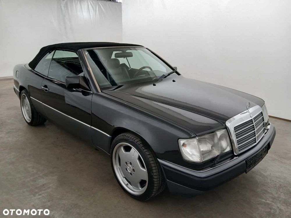 Mercedes-Benz W124 (1984-1993)