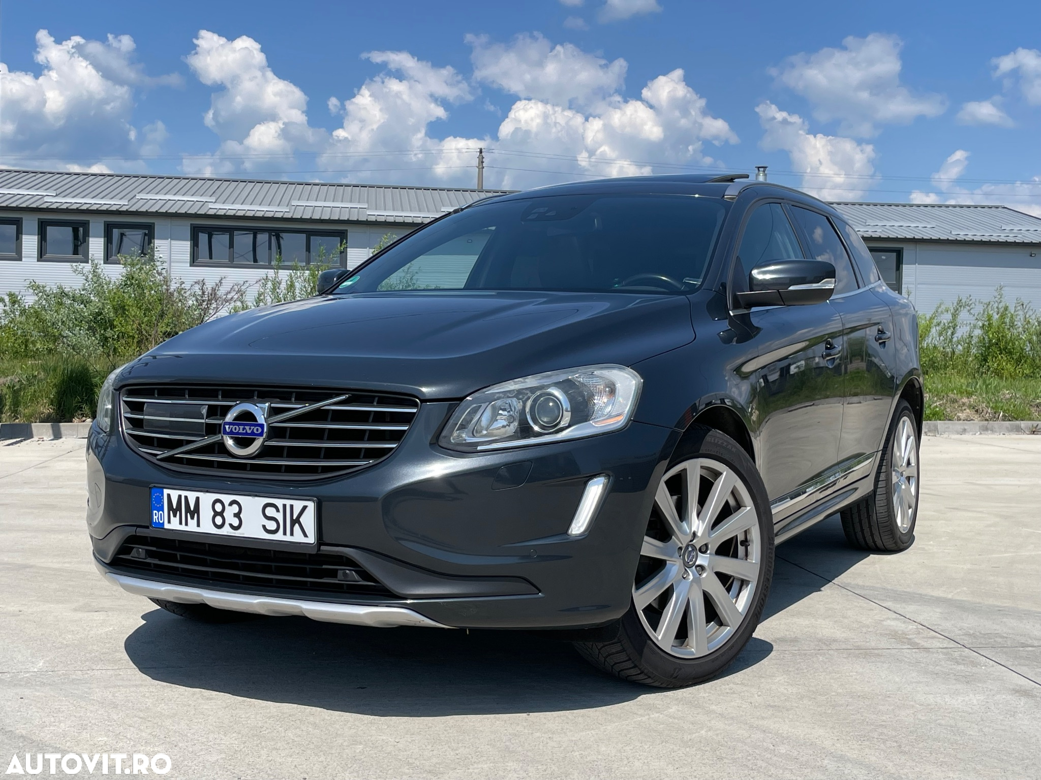 Volvo XC 60 D5 AWD Geartronic Summum - 25
