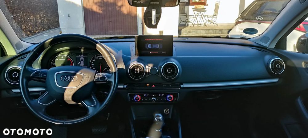 Audi A3 Sportback 2.0 TDI S tronic - 13