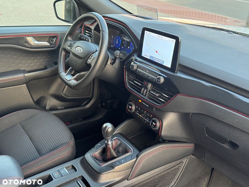 Ford Kuga 2.0 EcoBlue Hybrid ST-LINE - 30