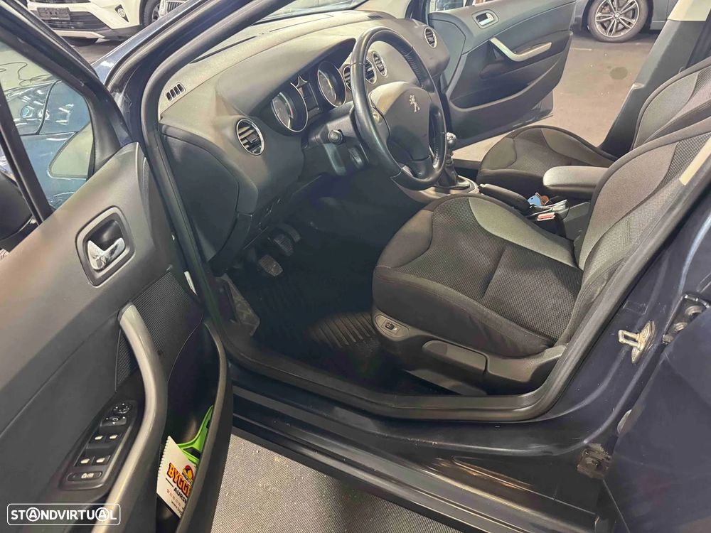 Peugeot 308 SW 1.6 e-HDi Active CVM6 115g - 6