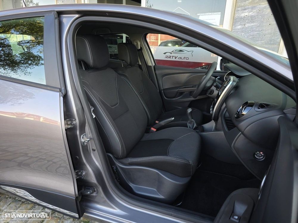 Renault Clio 0.9 TCE Dynamique S - 24