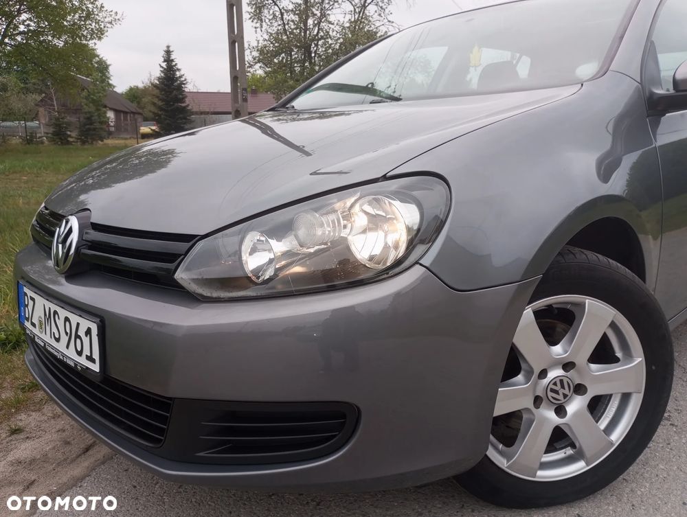 Volkswagen Golf - 16