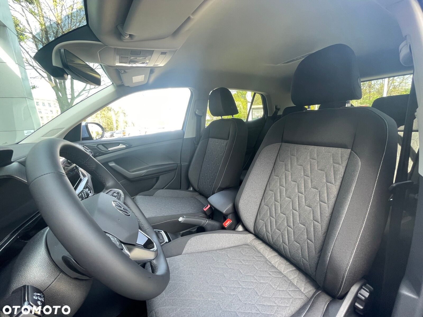 Volkswagen T-Cross 1.0 TSI Life Plus DSG - 13