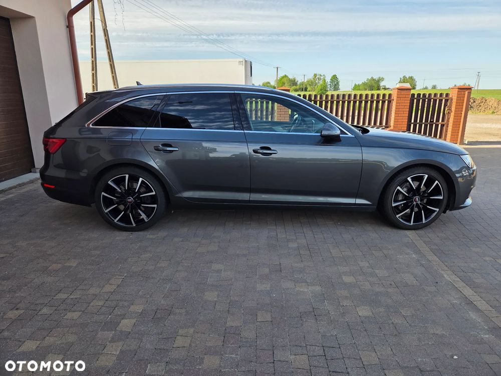 Audi A4 Avant 2.0 TFSI quattro S tronic design - 17