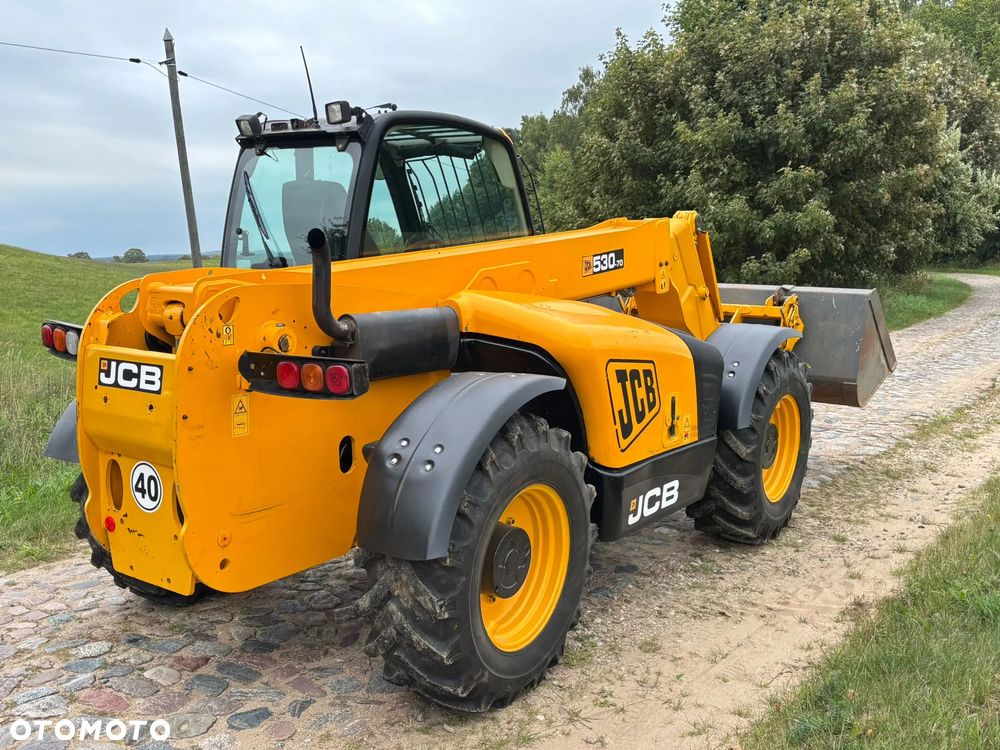 JCB - 11