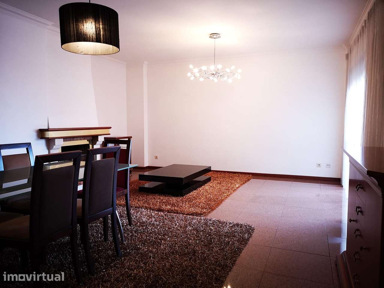 Apartamento T3 com varanda em Rio Tinto Condominio Fechado - Grande imagem: 2/13