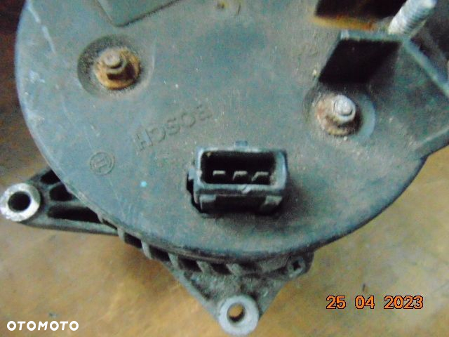 BMW V8 8 E31 E38 e39 840i 740i 735i 540i 535i M62 ALTERNATOR 1433266 1432831 0123515010  BOSCH 140A - 4