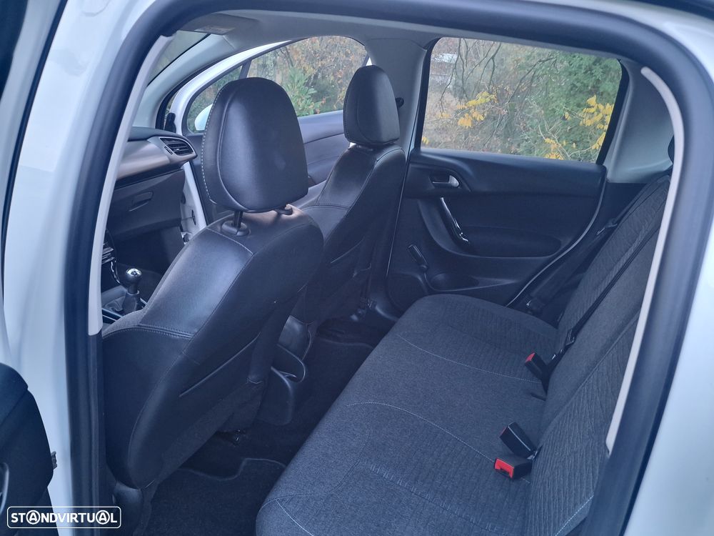 Citroën C3 1.2 PureTech Shine - 11