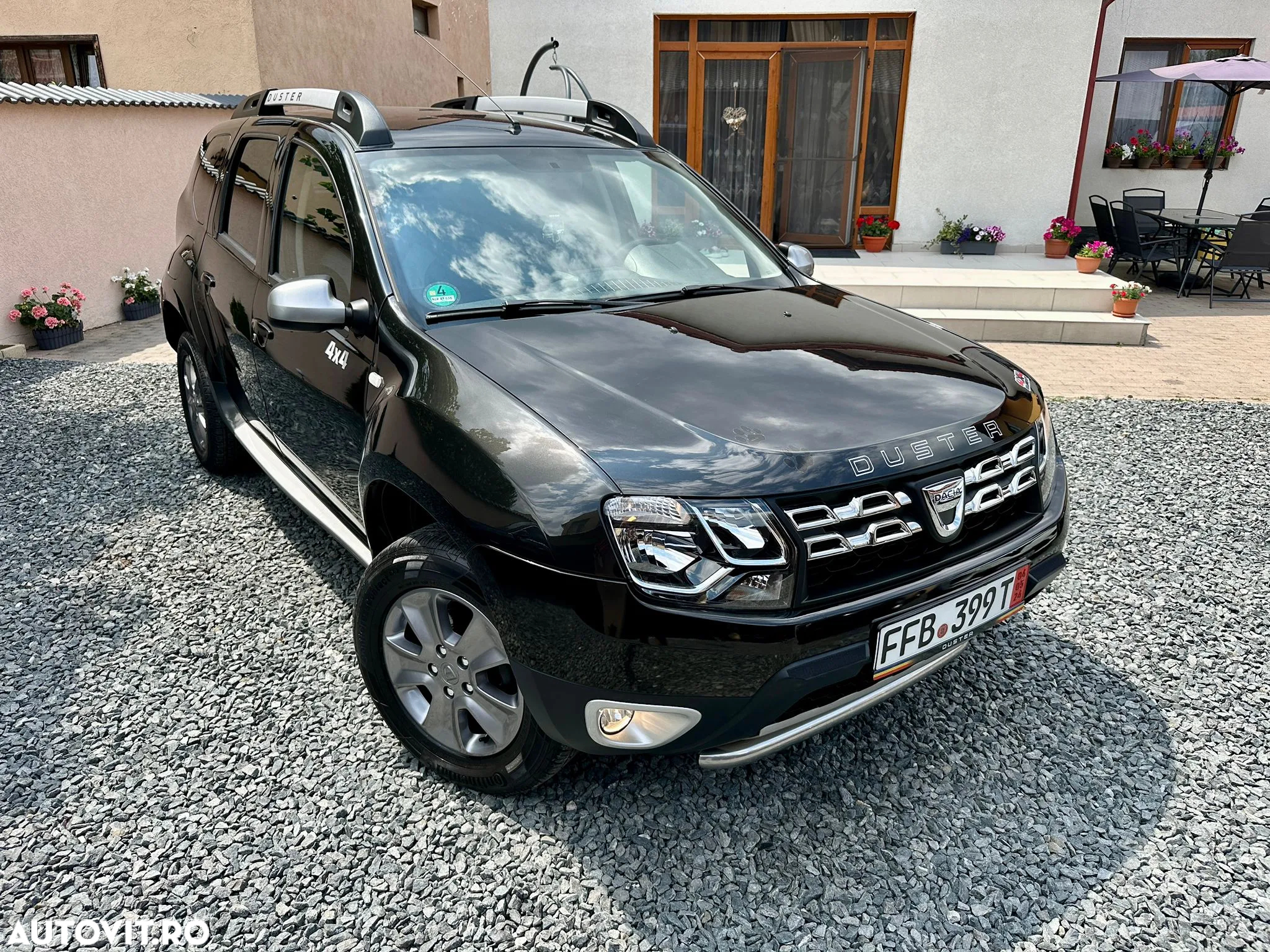 Dacia Duster 1.6 SCe 4WD Prestige jante 16" - 3
