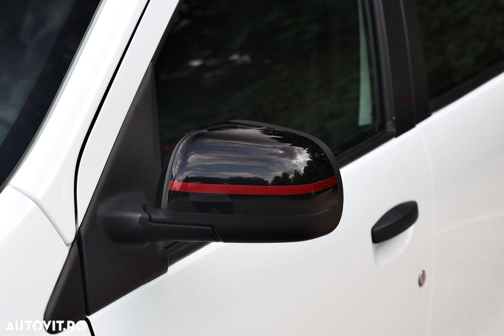 Dacia Lodgy TCe 130 GPF Stepway - 22