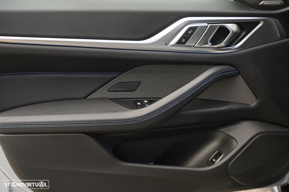 BMW i4 eDrive35 Gran Coupe M Sport - 19