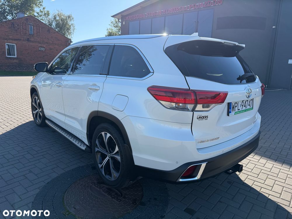 Toyota Highlander - 5
