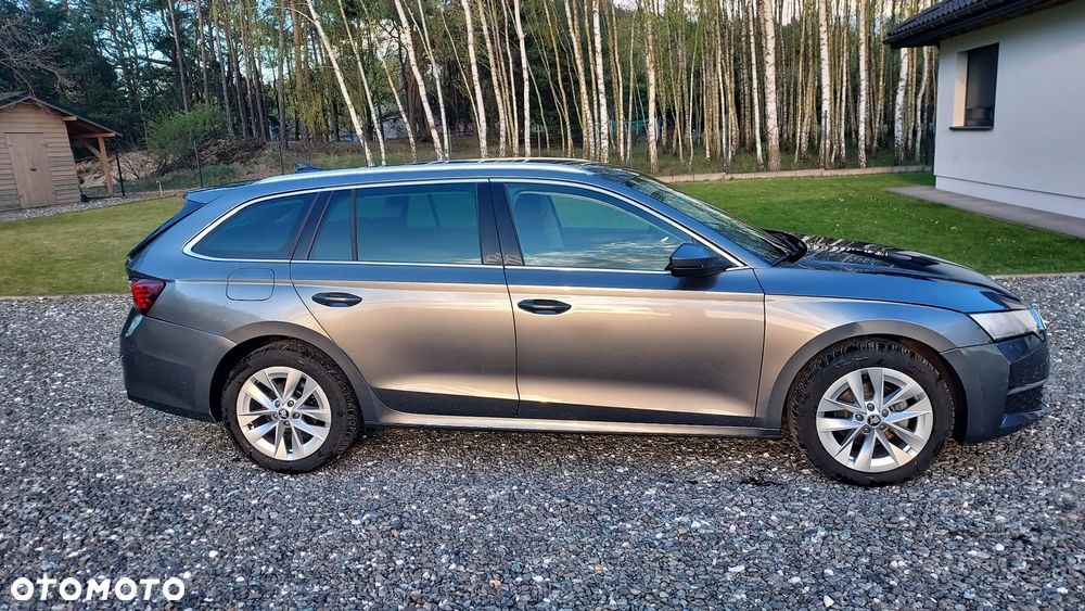 Skoda Octavia 2.0 TDI Selection - 4