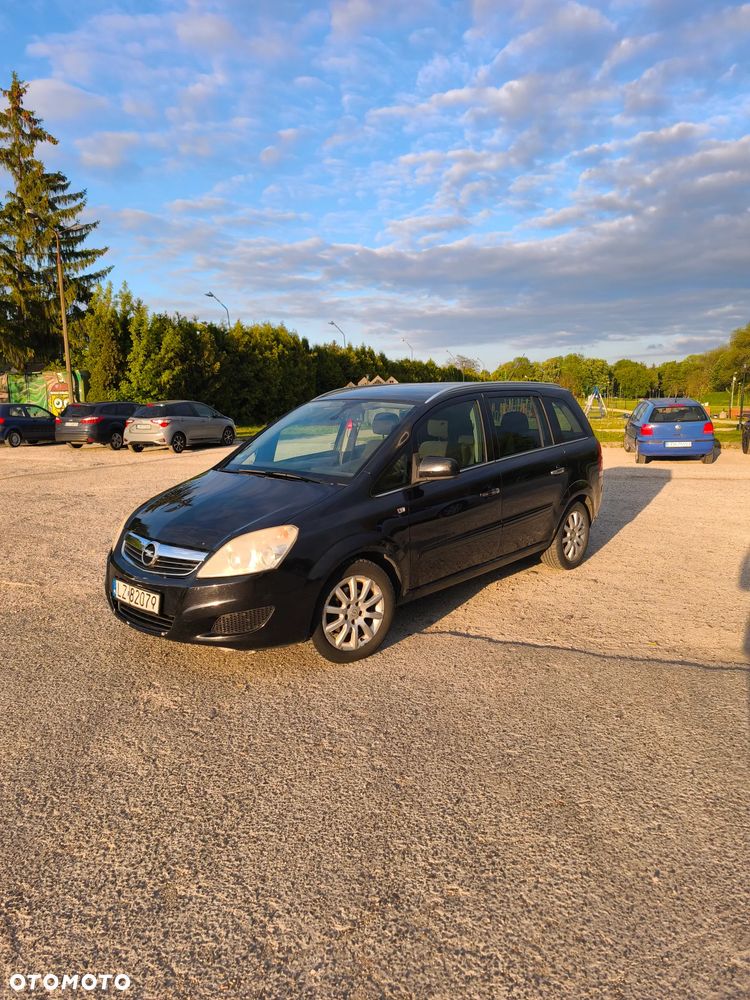 Opel Zafira 1.6 - 7