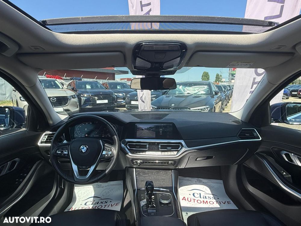 BMW Seria 3 320d xDrive AT Luxury Line - 7