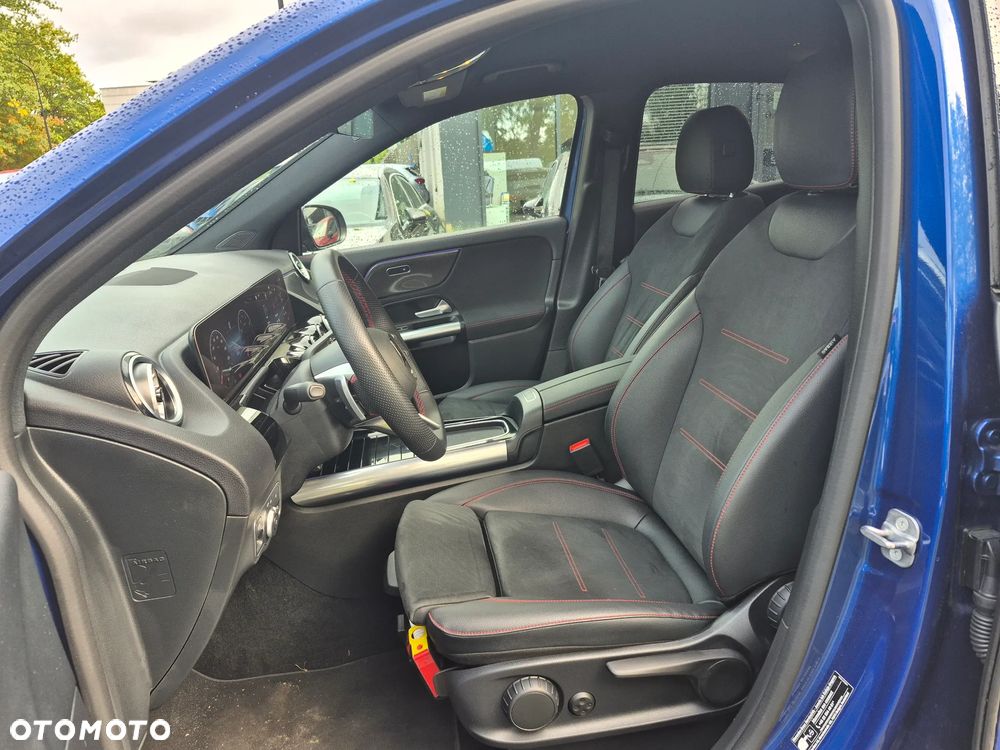 Mercedes-Benz GLA 200 AMG Line - 19