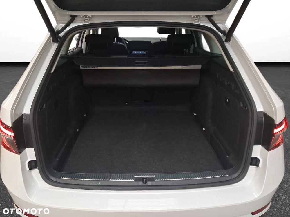 Skoda Superb - 19