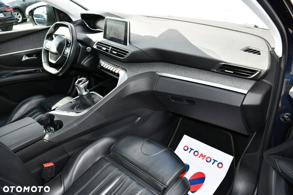 Peugeot 5008 - 23
