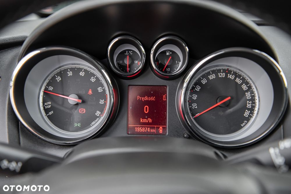 Opel Astra 1.4 Turbo - 22