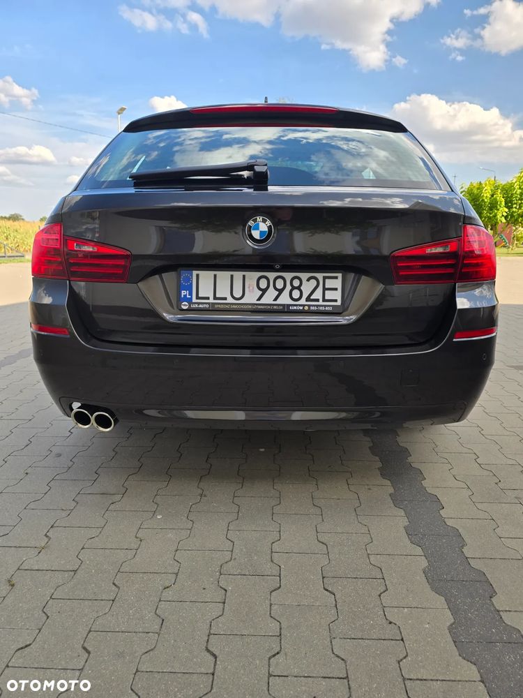 BMW Seria 5 520d Touring Luxury Line - 15
