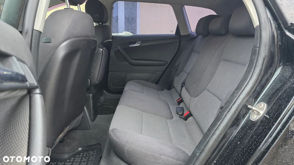 Audi A3 Sportback 1.6 Ambiente - 27