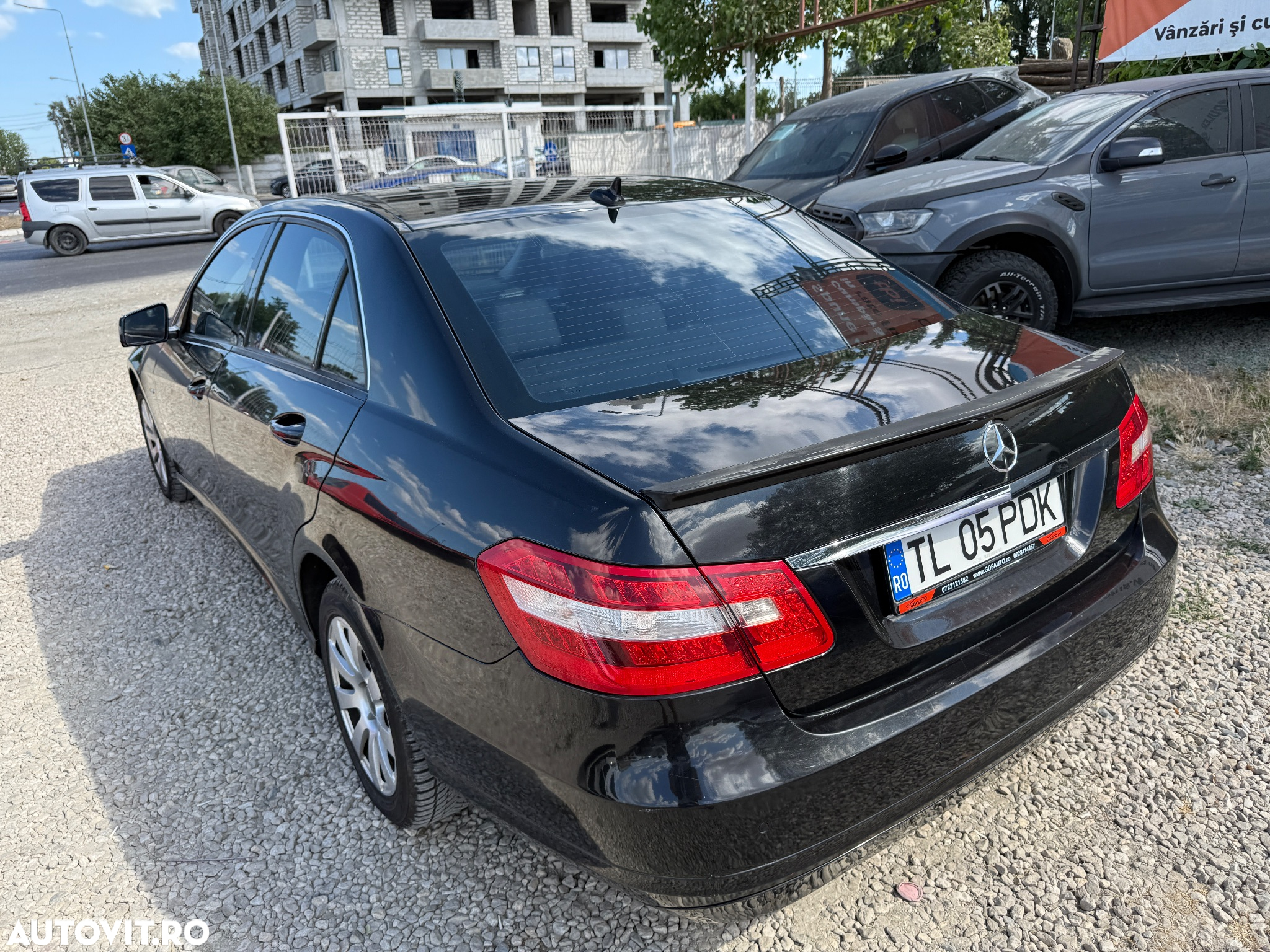 Mercedes-Benz E 200 CDI 7G-TRONIC Elegance - 3
