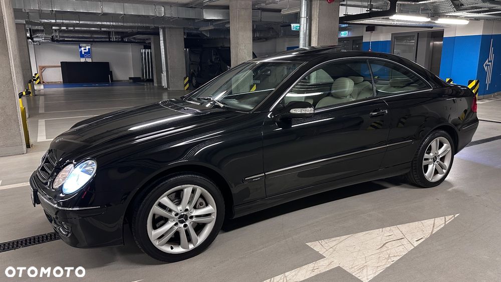 Mercedes-Benz CLK 350 7G-TRONIC Avantgarde - 15