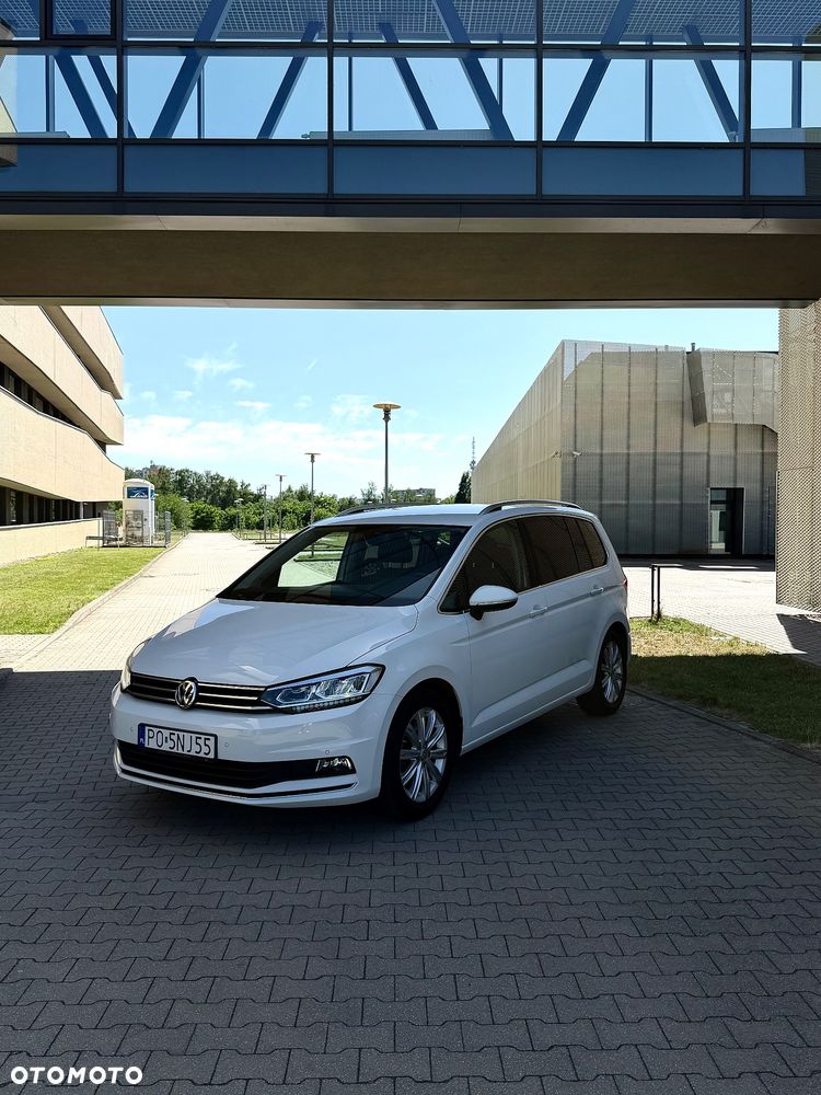 Volkswagen Touran 1.4 TSI BMT Highline - 11