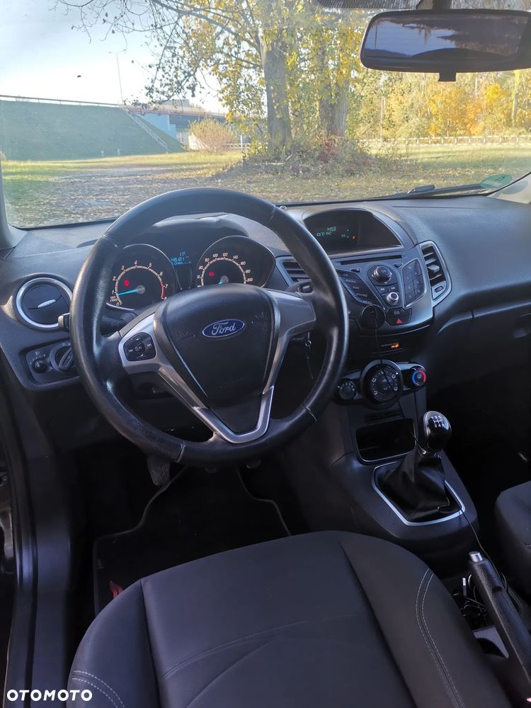 Ford Fiesta 2014 photo 5