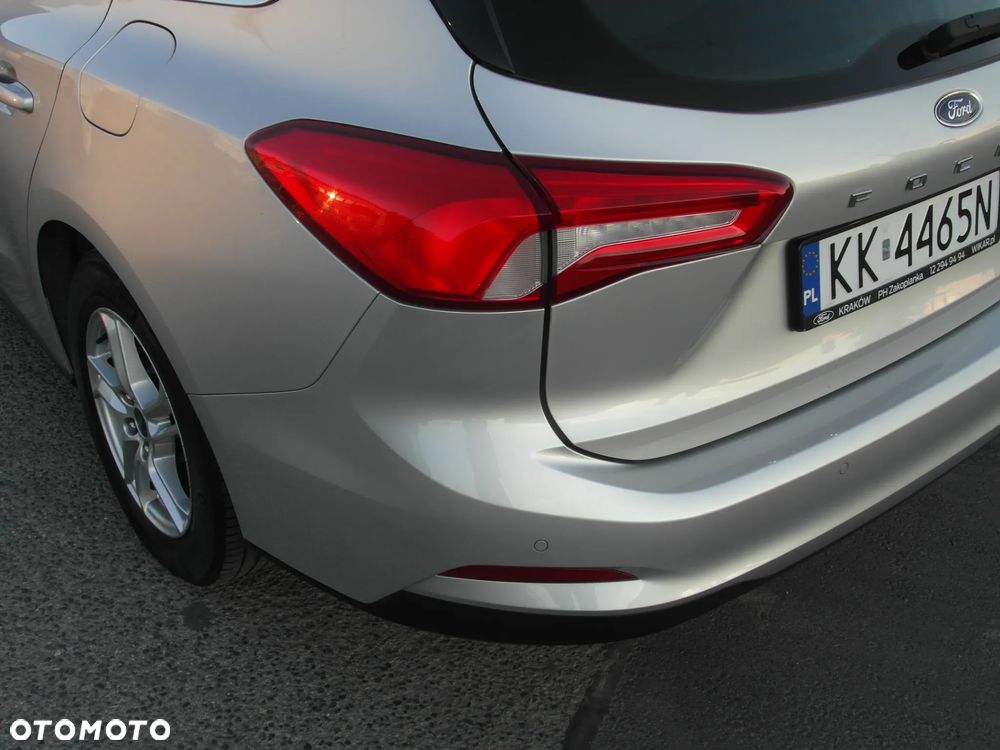 Ford Focus 1.5 EcoBlue Start-Stopp-System COOL&CONNECT - 5