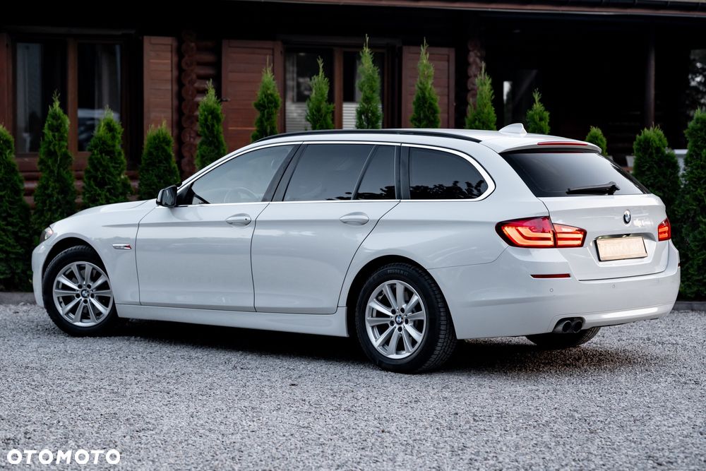 BMW Seria 5 520d Sport-Aut - 10
