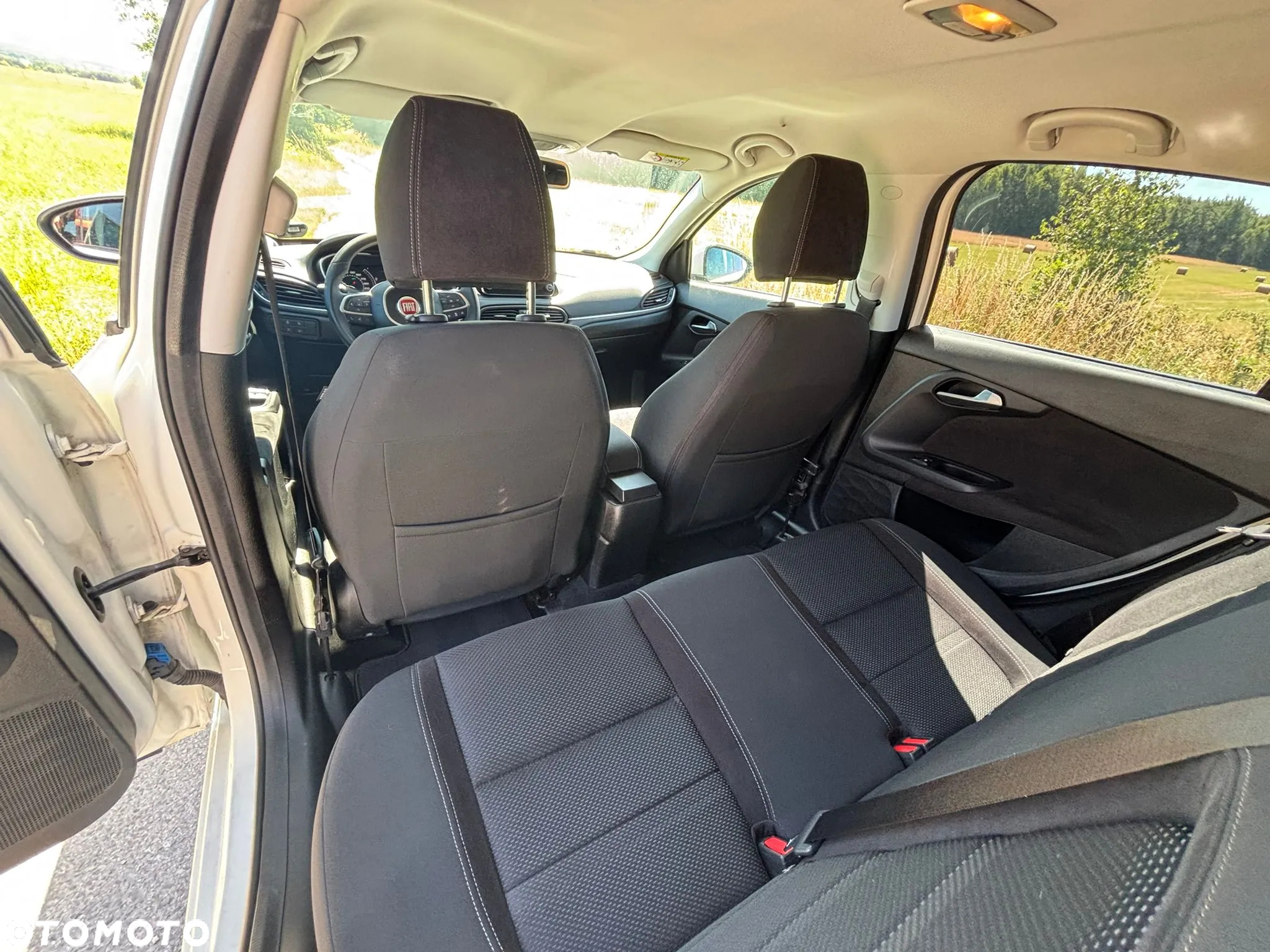 Fiat Tipo 1.4 T-Jet 16v Lounge - 27