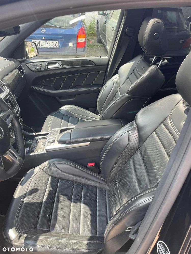 Mercedes-Benz ML - 6