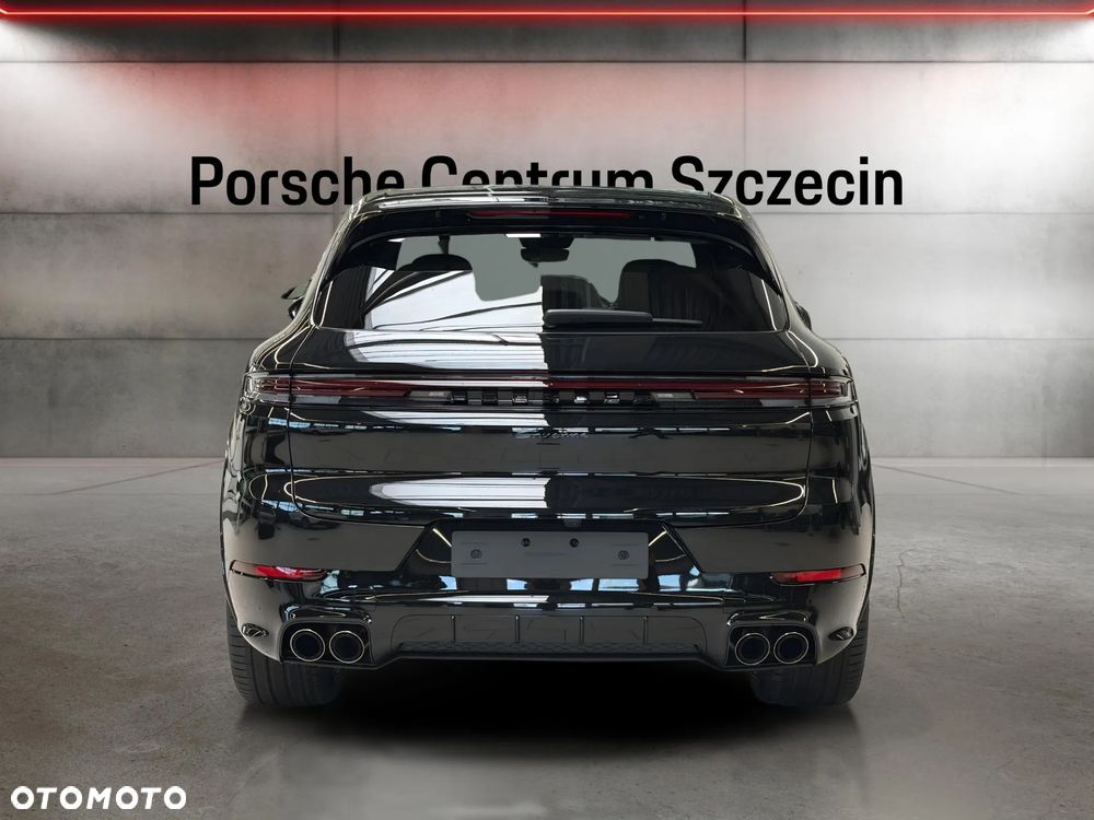 Porsche Cayenne Black Edition - 4