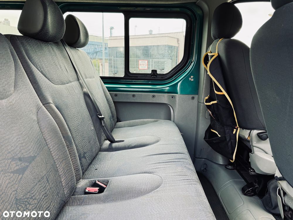 Renault Trafic 1.9 dCi Passenger Expression - 15