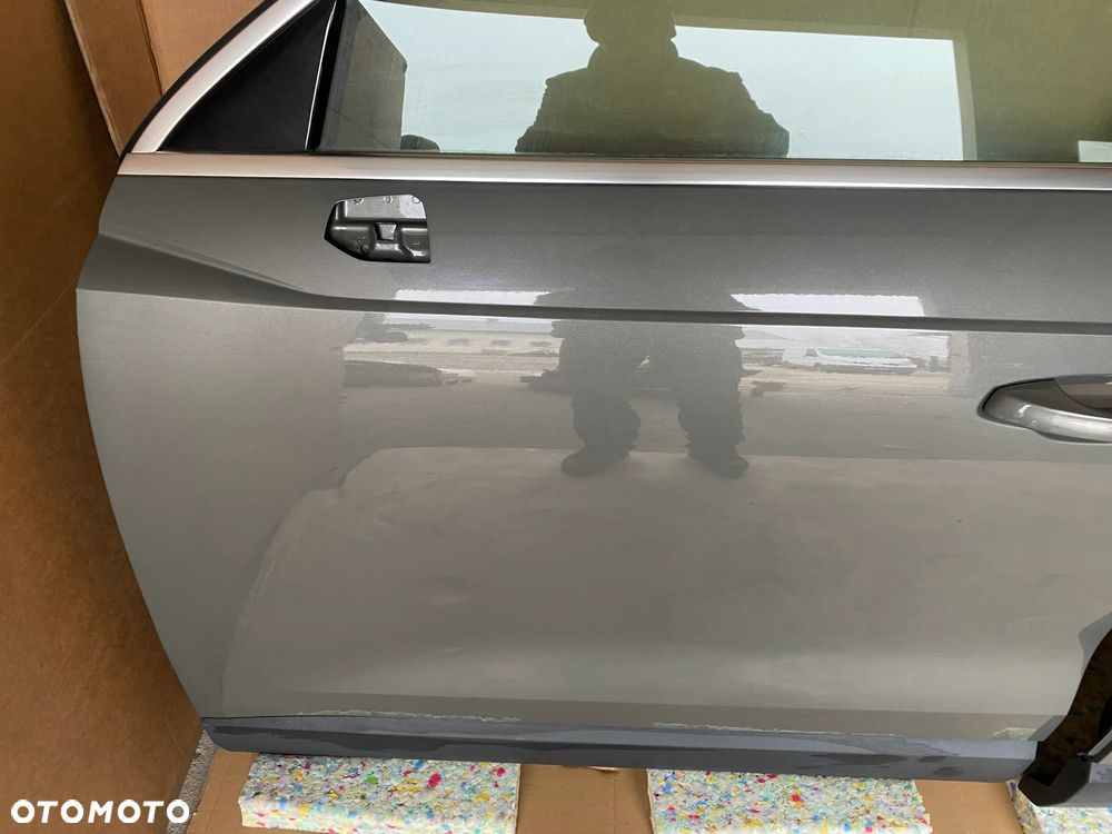 AUDI Q3 83A komplet drzwi przód tył lewe na lewą st. kolor Z7 Z7 LX7G 28km - 8