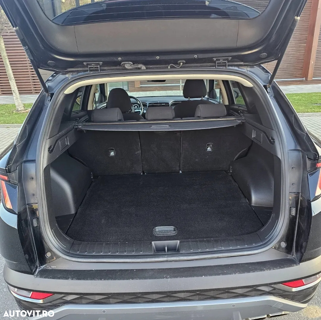 Hyundai Tucson 1.6 CRDi 48V-Hybrid 2WD DCT Select - 13