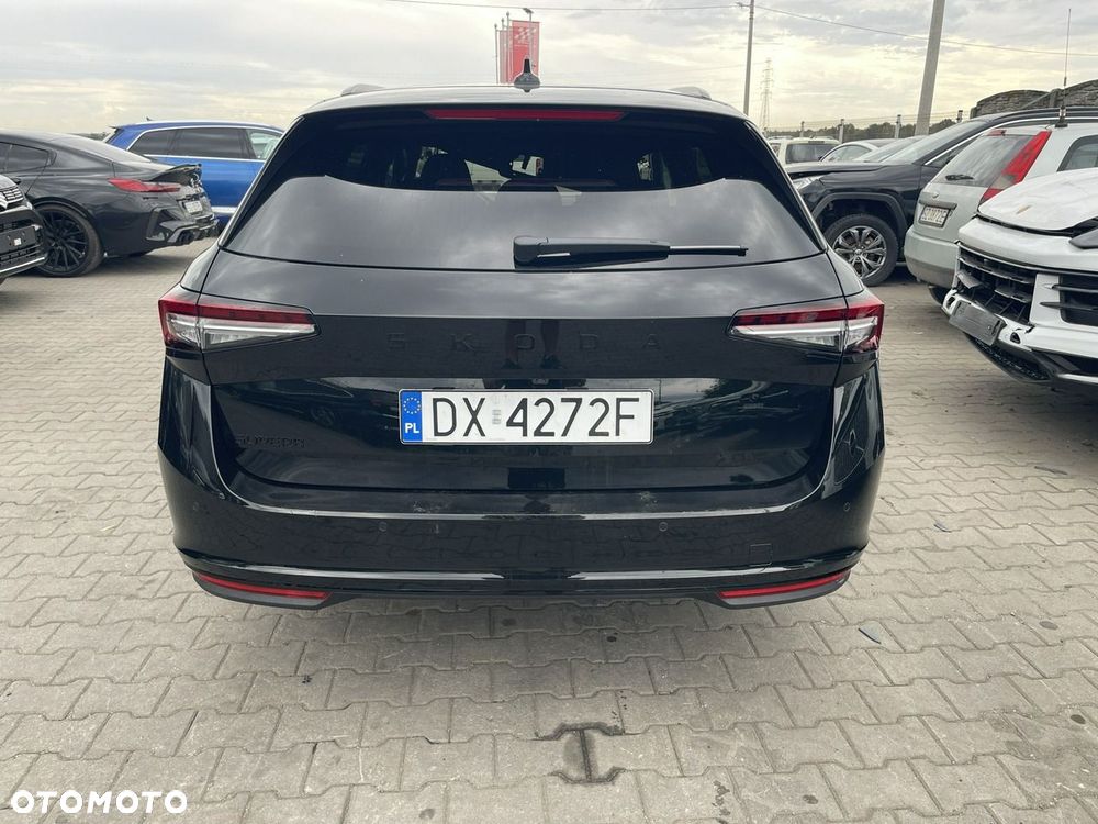 Skoda Superb 2.0 TSI Sportline DSG - 9
