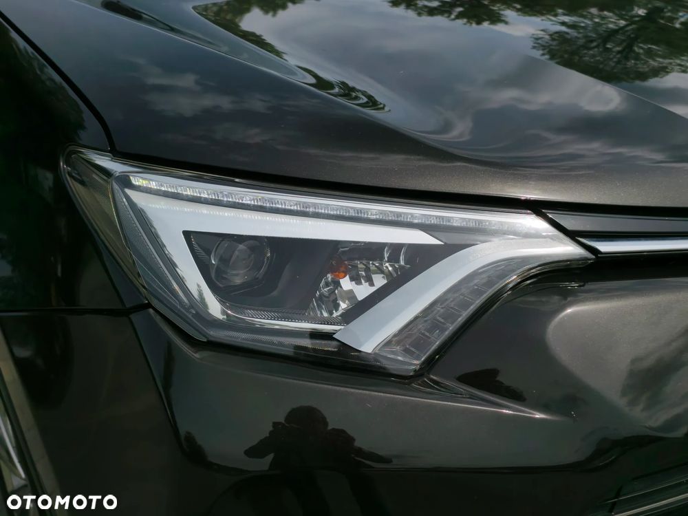Toyota RAV4 Hybrid Prestige 4x4 - 13