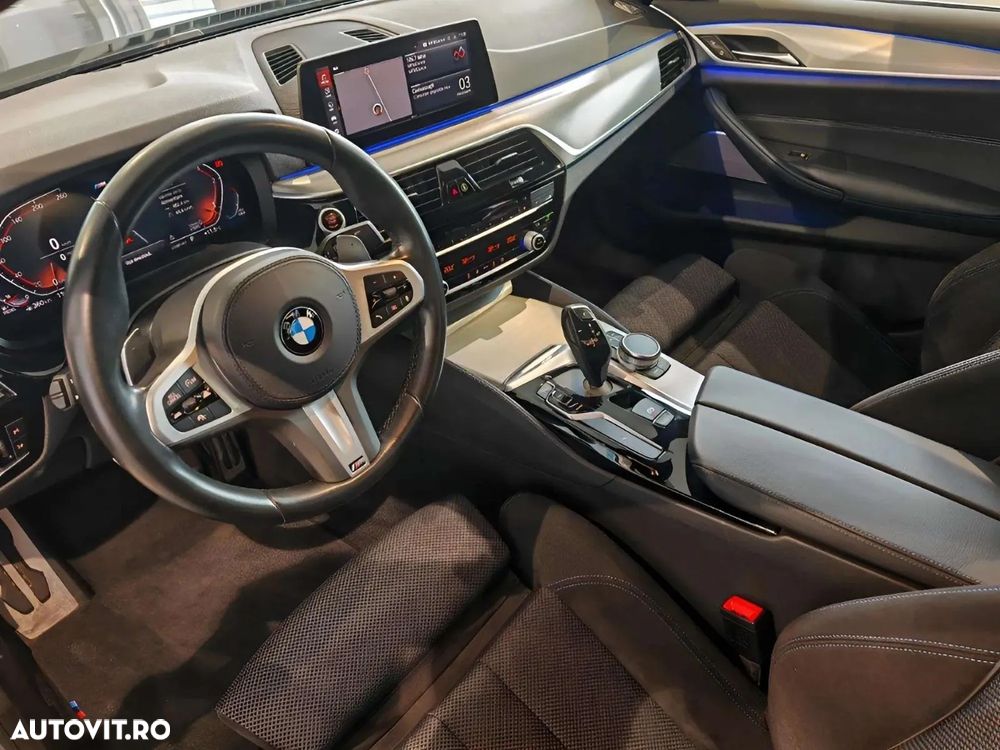 BMW Seria 5 520d xDrive Aut. - 8